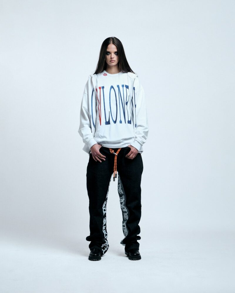 Vlone Red Lipstick Og Embroidered Zip Up Hoodie - Image 5